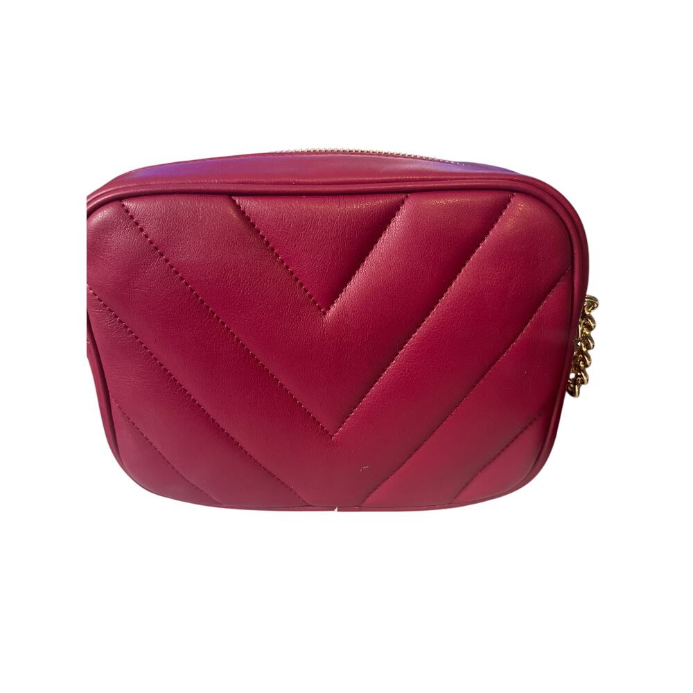 VICTORIA'S SECRET
Crossbody Camera Bag NWT  Cranberry Red
